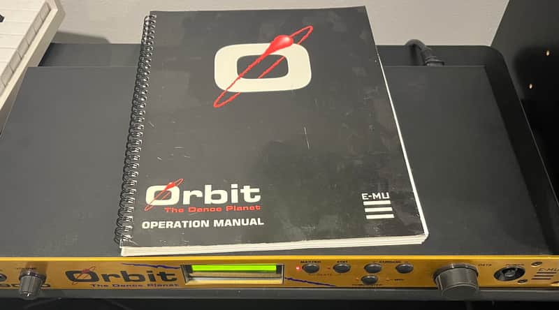 E-MU Systems Orbit 9090 V2 'The Dance Planet' Rackmount 32-Voice