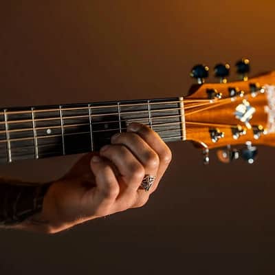 Washburn AF5K Apprentice Series Folk Body Spruce Top Mahogany Neck 6-String Acoustic Guitar w/Hard Case image 7