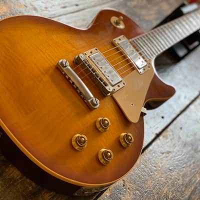 Gibson 2003 Les Paul Standard Subtle Honeyburst Flametop w/ OHSC Non-Chambered w/ Grovers image 7