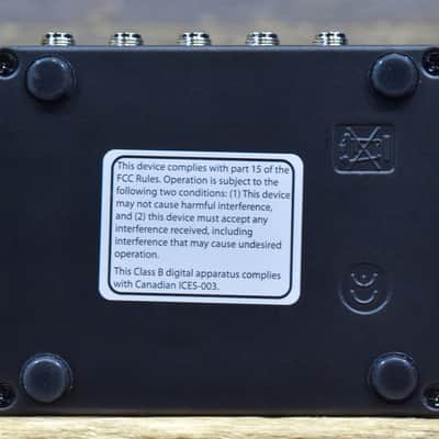 Electro-Harmonix Oceans 12 Dual Independent Stereo Reverb Engines Effect Pedal image 4