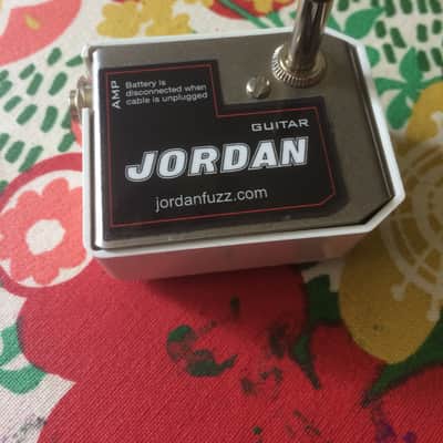 Jordan Buzz Tone 2020 white fuzz reissue image 2