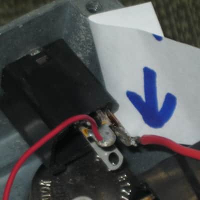 used 1980s genuine DOD double 9v battery clip for Performer Series pedals (NO pedals included / NO other parts included) battery clips work fine (pedal & internal parts seen in pictures provided as a reference) image 19