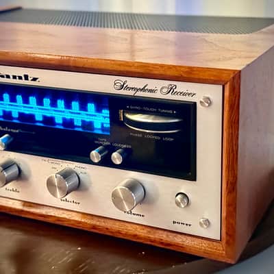🎶✨ Marantz 2215B Vintage Stereo Receiver w/ Original Wood Case — Warm White LED, Cleaned/DeoxIT, Tested & Working image 5