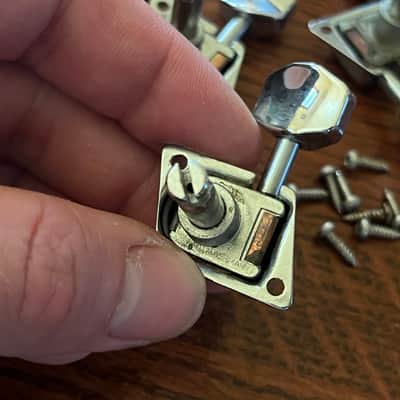 1970s set Fender guitar tuners Stratocaster Telecaster tuning pegs w/ screws and ferrules image 5