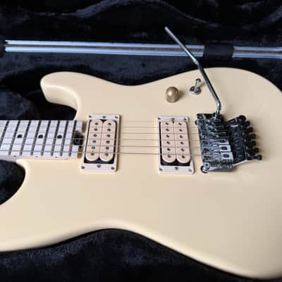 Charvel USA Custom Shop San Dimas 2025 - Vintage White image 2