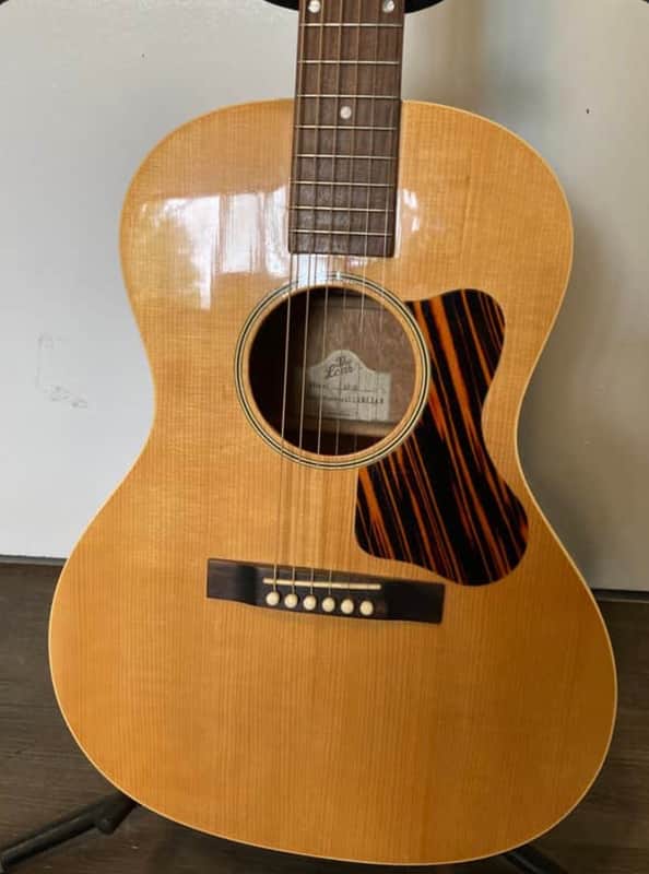 The Loar LO-16 2010 - 2018 Natural Finish image 1