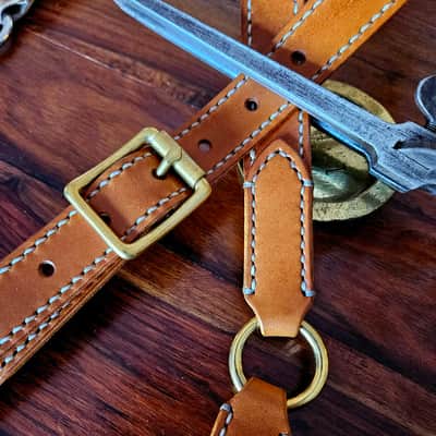 "Frodo" - Elegant hand stitched leather guitar strap with decorative ring image 8