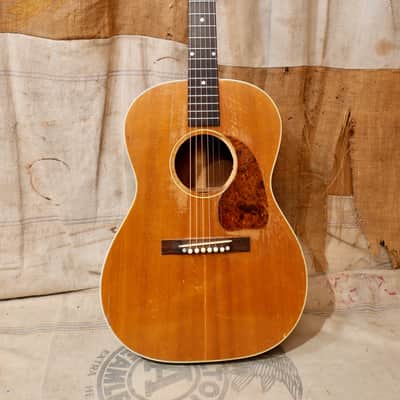 Gibson LG-3 1952 - Natural image 1