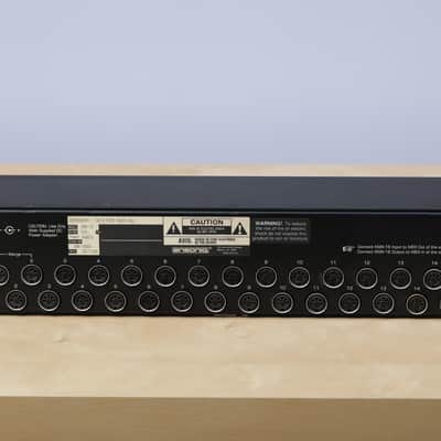 Ensoniq KMX-16 midi patch bay 15 in, 16 out image 2