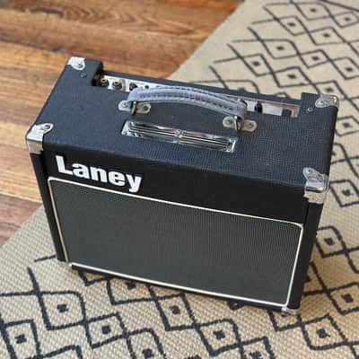 Laney VC15 15-Watt Valve Guitar Combo *Upgraded with 80 Watt 12" Celestion image 3