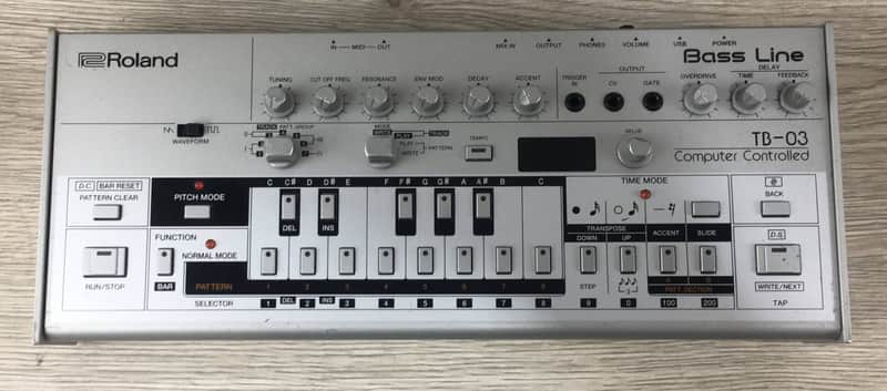 Roland TB-03