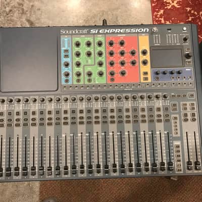 Soundcraft Si Expression 2 24-Channel Digital Mixer (with case) image 2