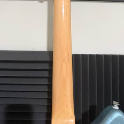 Squier Paranormal Offset Telecaster SJ 2024 - Ice Blue Metallic image 5