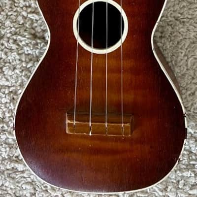 Very Cool 1950s Vintage Harmony Soprano Ukulele with Hard Sun Case - Used image 1