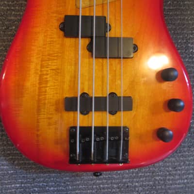 Vintage 1990s Westfield B6000 Small Bodied Bass Guitar image 9