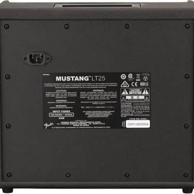 Fender Mustang LT25 Guitar Amp image 2