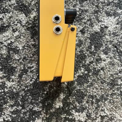 Boss Roland AC-2 Acoustic Simulator Emulator Guitar Effect Pedal image 3