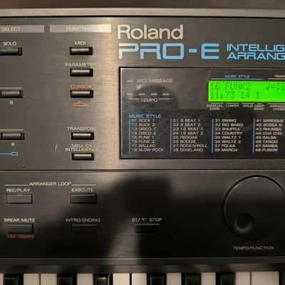 Roland Pro-E 37-Key Intelligent Arranger 1989 - 1990 - Black image 4