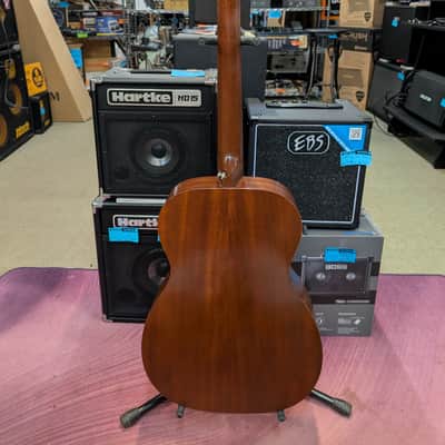 Martin 00-15M image 9