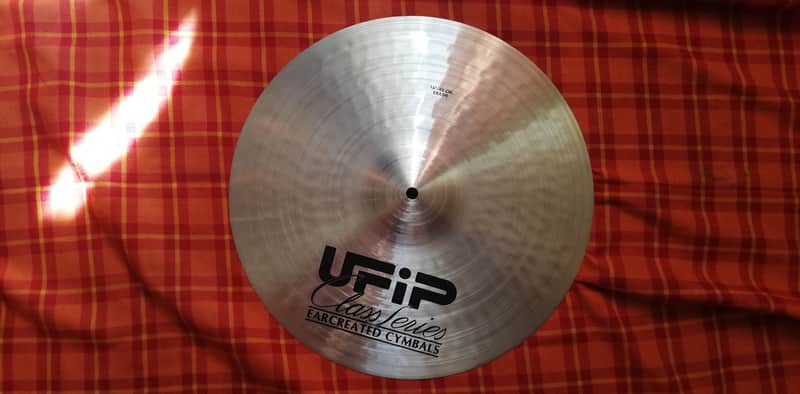 UFIP Class Medium Crash 16'' image 1