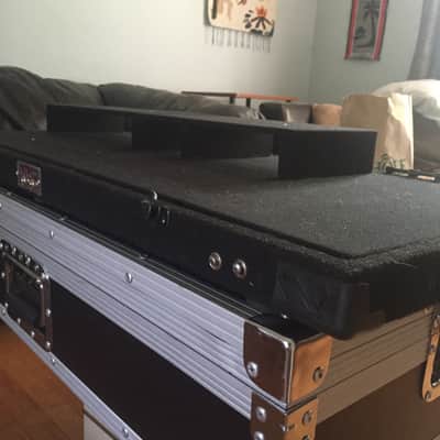 NYC Cases Big Shot Deluxe - Two Tier Pedalboard AND Case image 4