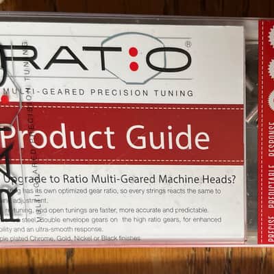 Graph Tech Graph Tech Ratio Tuned Staggered Locking Tuners 2023 - Chrome image 4