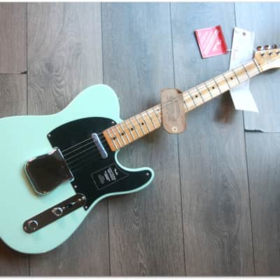 FENDER "Vintera 50s Telecaster Modified, Maple, Surf Green" ASHTRAY NOT INCLUDED/4, 24 kilograms image 1
