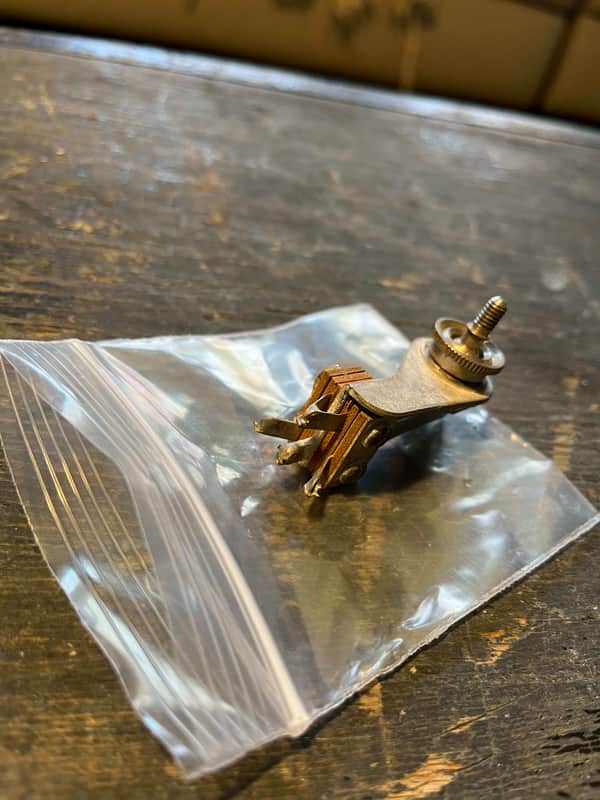 Gibson switchcraft right angle switch with nut 60's - ni image 1