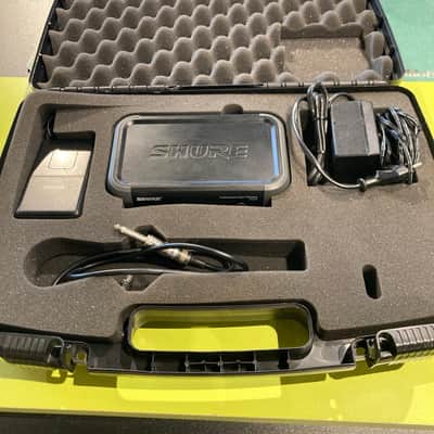 Shure PGX14 Wireless Guitar System 2010 image 2