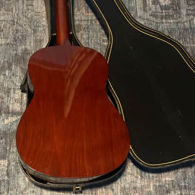 Dixon DC-10 Classical Guitar – Made in Korea – Vintage Nylon String w/ Hard Case image 4