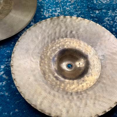 Don’t pay £529!! 13" Zildjian K CUSTOM HYBRID Hihats 875g 1126g image 11