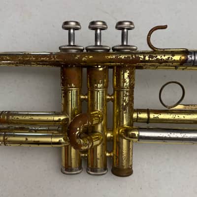 Yamaha YTR-232 Bb Trumpet – Japan Made – Original Case & Bach 7C Mouthpiece image 12