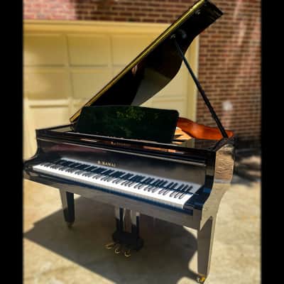 Kawai GE-1 Grand Piano – 5’1” Glossy Black image 3