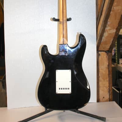 Starcaster Strat By Fender 6 String Electric Guitar With Gig Bag image 5