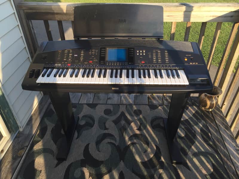 Yamaha PSR-4000 61 note arranger synthesizer keyboard with stand, sustain & power image 1