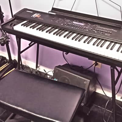 Ensoniq KT-76 64-Voice Digital Synthesizer 1992