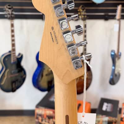 2020 Fender Player Stratocaster HSS - Sunburst image 6