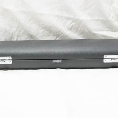 Yamaha YFL-211S flute - in original case image 4