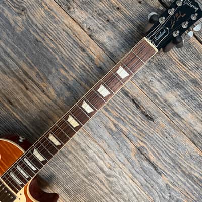 Used Gibson Les Paul Standard 60s - Unburst w/OHSC image 3