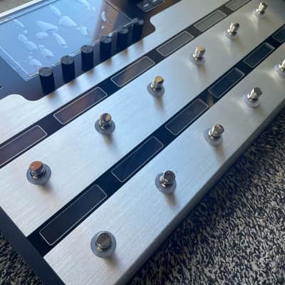 Line 6 Helix - special edition platinum image 2