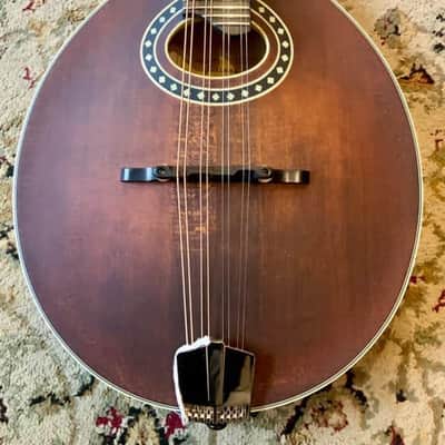 Eastman MD304 A-Style Oval Hole Mandolin - Classic finish image 3