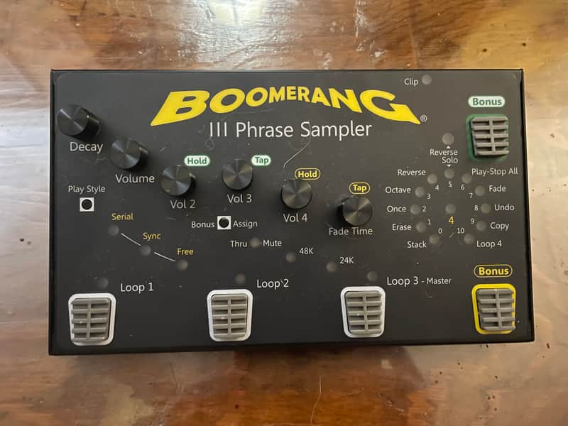 Boomerang III Phrase Sampler 2010s - Black image 1
