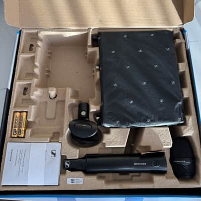 Sennheiser EW-D 835-S SET R1-6 (520–576 MHz) - Brand New image 2