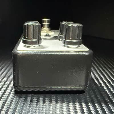 Hermida Audio Zendrive 2007, Hand Wired and signed by Alf Hermida - Silver/Black image 4