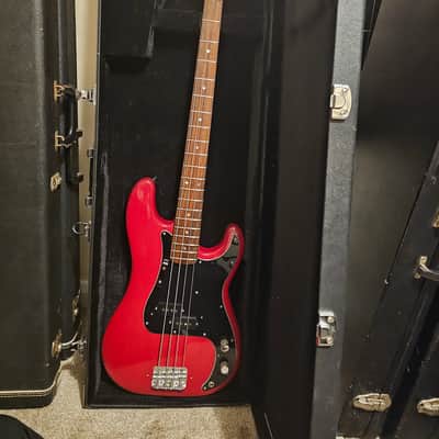 Fender Precision Bass Cherry red image 1