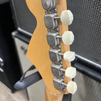 Fender Musicmaster with Rosewood Fretboard 1974 - Olympic White image 8
