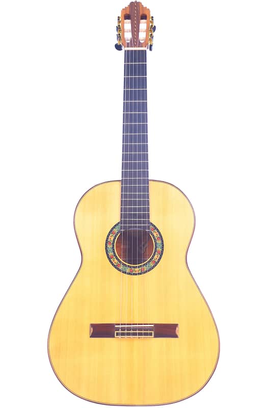 Pedro Fernández Luque 2024 – great handmade flamenco guitar - amazing value for the price - check video! image 1