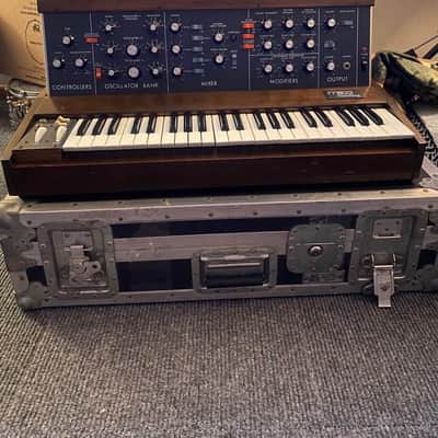 Moog Minimoog Model D Analog Synthesizer 1971-72 Walnut Bild 3