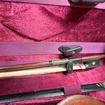 Antique Jacobus Stainer-Style Full-Size Violin – 1635 Label, Bow & Case Antique Jacobus Stainer-Style Full-Size Violin – 1635 Label, Bow & Case Unknown  - warm amber-brown finish, attractive figured maple back and sides image 12