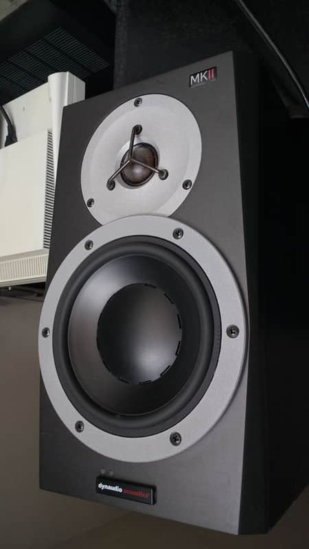 Dynaudio BM5A MKII black 120V (pair) incl. 220V converters image 1